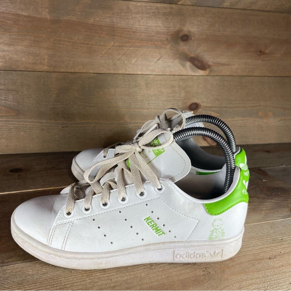 adidas stan smith kids youth size 4 shoes kermit white green athletic sneakers